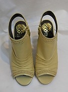 160.Босоножки Vince Camuto 