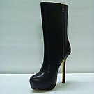 Yves Saint Laurent 